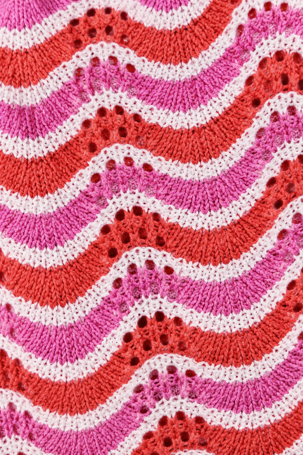 pink wave knit dress