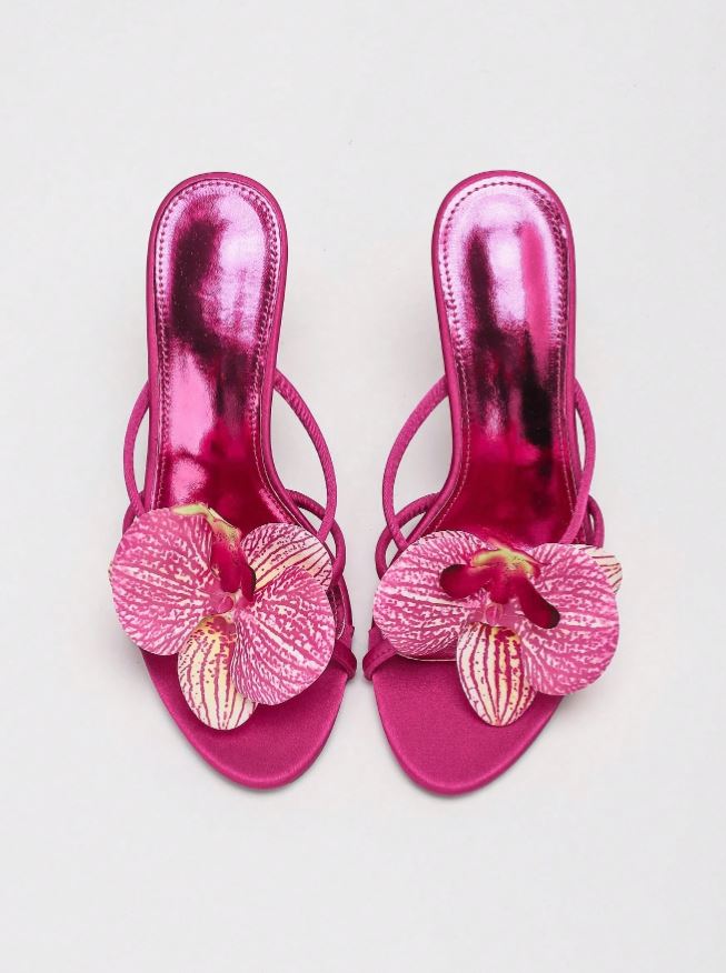 bloomy stiletto heels